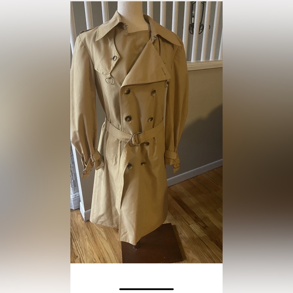 Classic Tan Trench Coat for Men